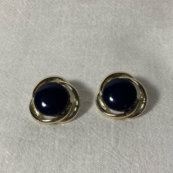 FREE IF BUNDLED Classic Style Gold Wrapped Navy Earrings EUC - Picture 1 of 4